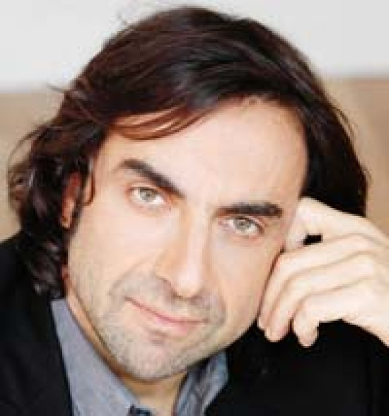 Manoukian : "Sans sexe ça ne veut rien dire"