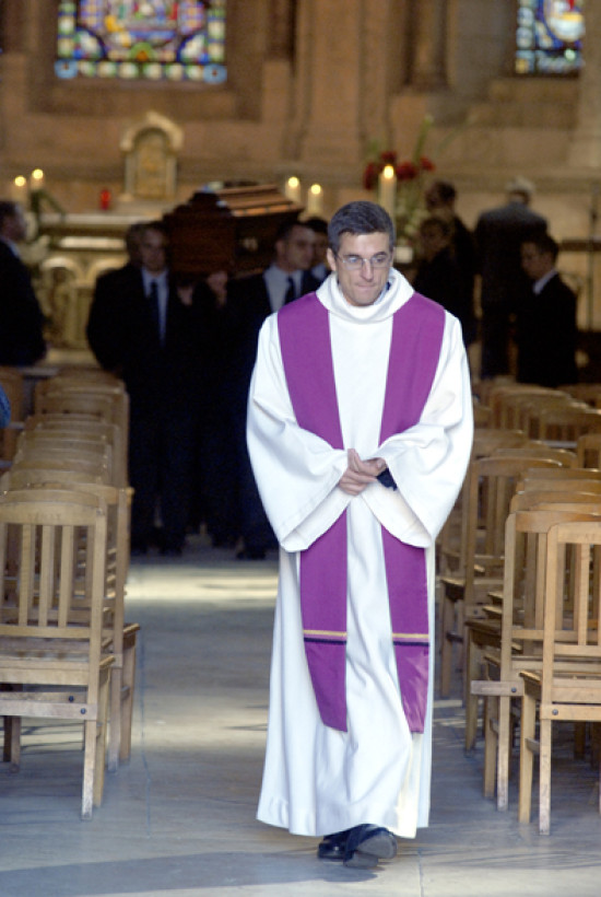 Roger Caille a été enterré mardi matin Roger Caille a été enterré mardi matin