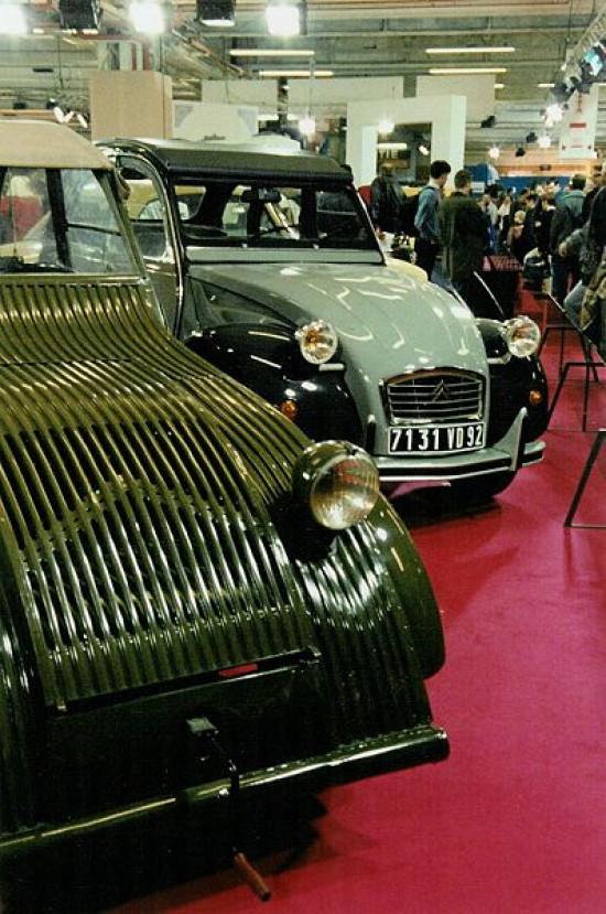 La 2CV fête ses 60 ans