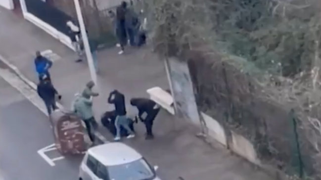 Le lynchage de Quentin à Lyon a été filmé : une dizaine de militants d'ultra-gauche ont participé aux faits Le lynchage de Quentin à Lyon a été filmé : une dizaine de militants d'ultra-gauche ont participé aux faits