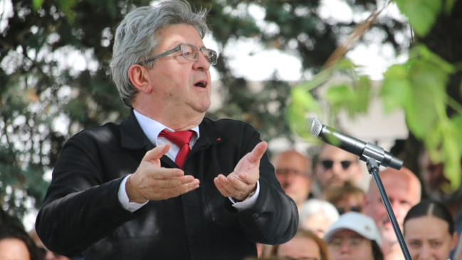 Jean-Luc M&eacute;lenchon (LFI) apr&egrave;s la mort de Quentin &agrave; Lyon : "C'est nous qui sommes agress&eacute;s"