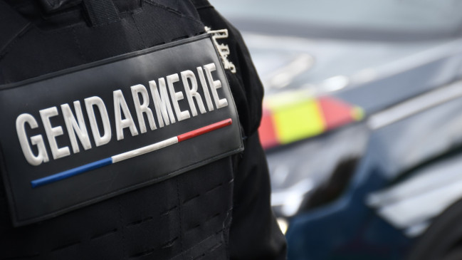 Pr&egrave;s de Lyon : parti travailler, il est poignard&eacute; au pied de son immeuble&hellip; l&rsquo;agresseur s&rsquo;est tromp&eacute; de cible