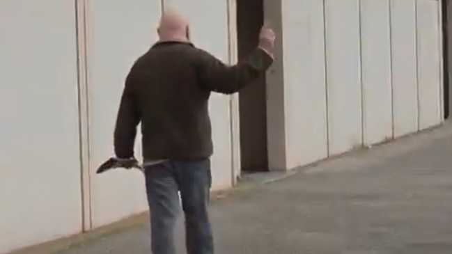 Une dispute de voisinage d&eacute;g&eacute;n&egrave;re &agrave; Lyon : un homme arm&eacute; d&rsquo;un fusil de chasse s&egrave;me la panique en pleine rue