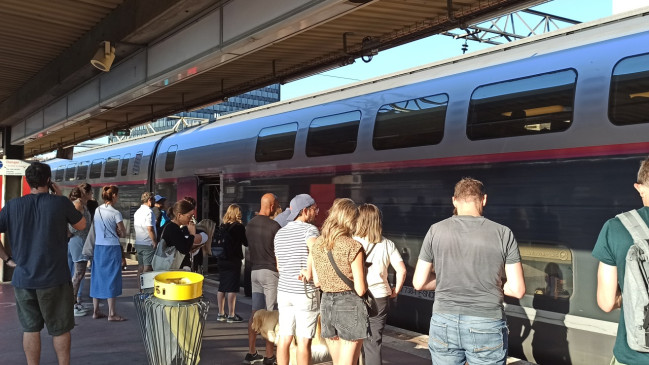 Grosse pagaille sur le réseau SNCF à Lyon : tous les trains arrêtés, ce qu’il s’est passé Grosse pagaille sur le réseau SNCF à Lyon : tous les trains arrêtés, ce qu’il s’est passé