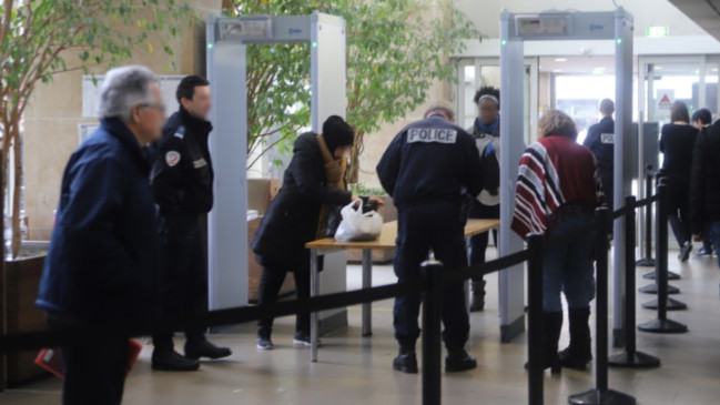 Villefranche-sur-Sa&ocirc;ne : ce qu&rsquo;elle transportait en arrivant au tribunal laisse sans voix