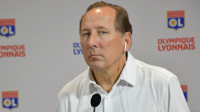 "On cherche à ternir ma réputation" : John Textor sort du silence et s’en prend à Michele Kang (OL) "On cherche à ternir ma réputation" : John Textor sort du silence et s’en prend à Michele Kang (OL)