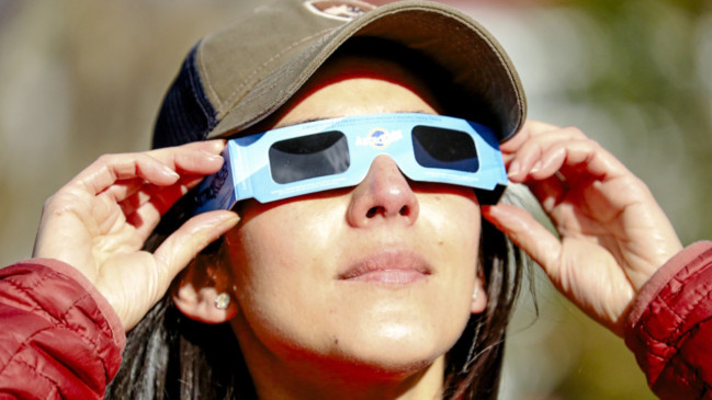 Une éclipse solaire à 94 % visible depuis Lyon le 12 août : où et comment l’observer Une éclipse solaire à 94 % visible depuis Lyon le 12 août : où et comment l’observer