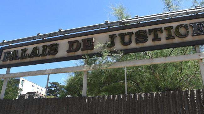 Alcoolis&eacute; &agrave; trottinette, il se d&eacute;bat pendant quinze minutes et mord un gendarme &agrave; Tarare