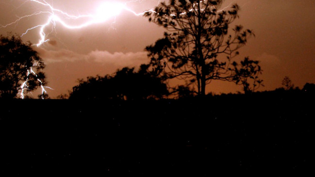 Les orages de retour dans le Rhône, l'alerte orange déclenchée en cours de nuit Les orages de retour dans le Rhône, l'alerte orange déclenchée en cours de nuit