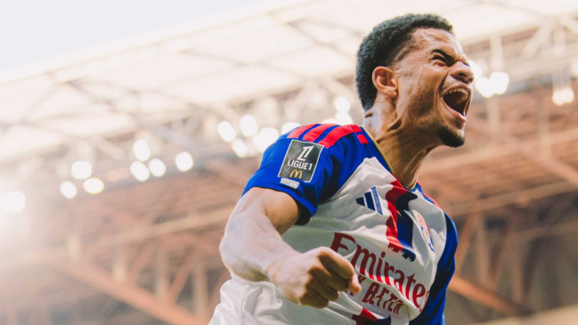 OL-Auxerre : Bacher, Athekame et Nuamah offrent la victoire et la première place à Lyon OL-Auxerre : Bacher, Athekame et Nuamah offrent la victoire et la première place à Lyon