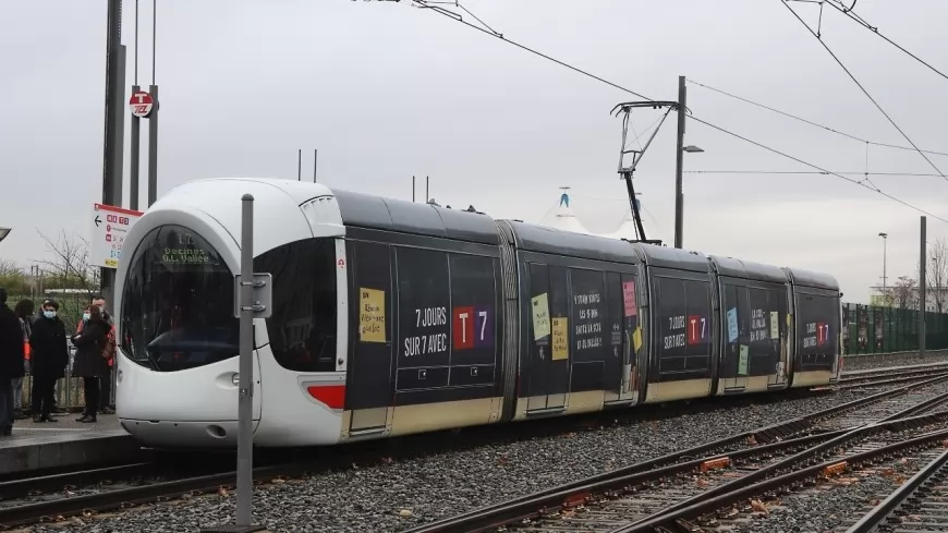 De Vaulx-en-Velin à OL Vallée, le tram T7 "indispensable" pour Jean Michel-Aulas enfin sur les rails