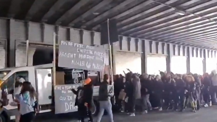 700 manifestants dans les rues de Lyon pour soutenir les organisateurs de la rave-party en Bretagne
