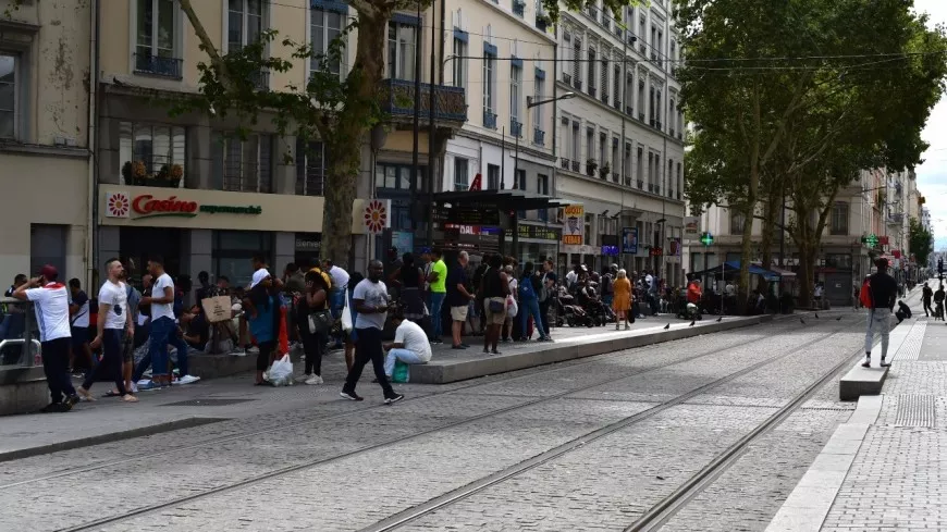 Lyon : quatre commerces doivent fermer pendant une semaine à la Guillotière pour non-respect des consignes sanitaires