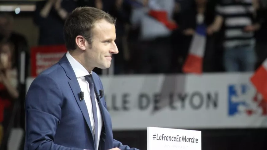 Menu sans viande à Lyon : Emmanuel Macron prône "un modèle complet d'alimentation"