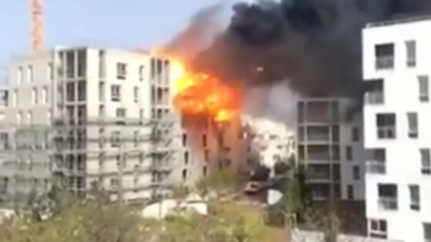 Incendie près de Lyon : pas de blessés malgré l'explosion de deux bonbonnes de gaz