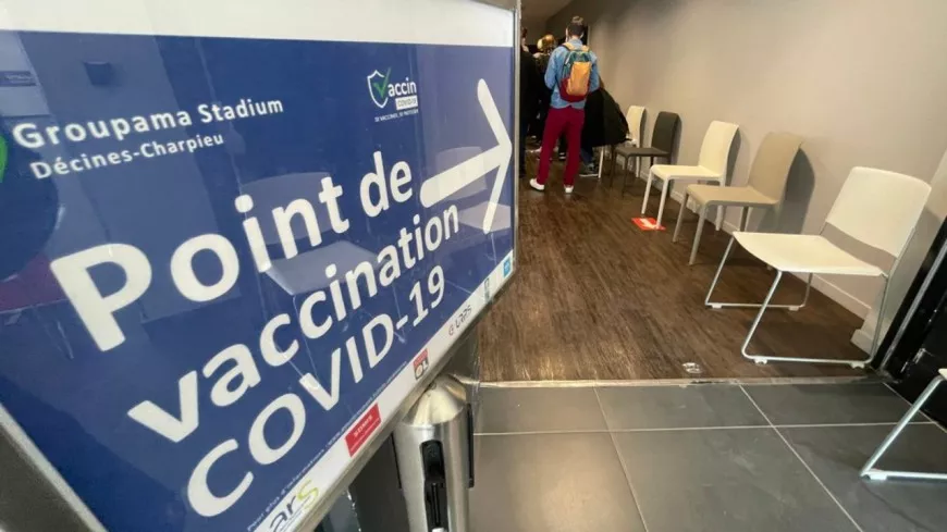 Covid-19 : 10 000 personnes vaccinées en trois jours au Groupama Stadium