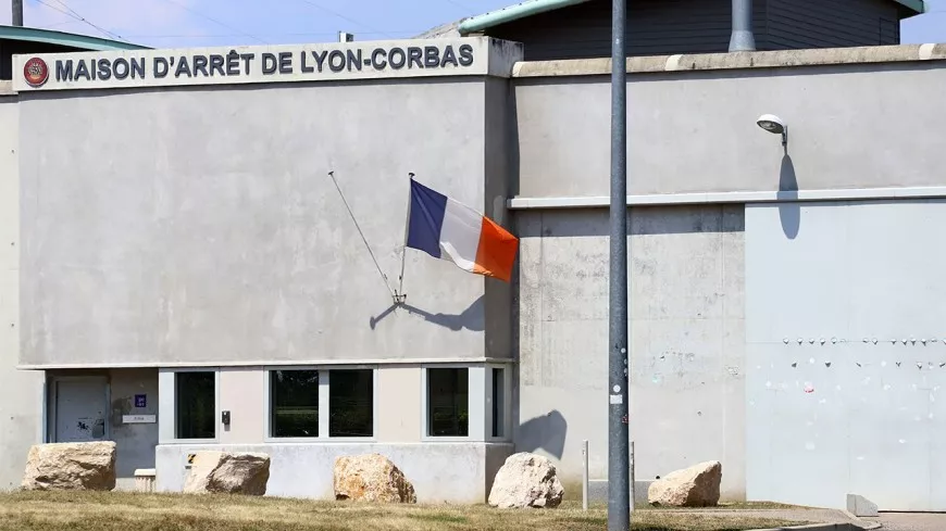Lyon - Corbas : sorti de prison grâce au Covid, il viole une mineure en Isère