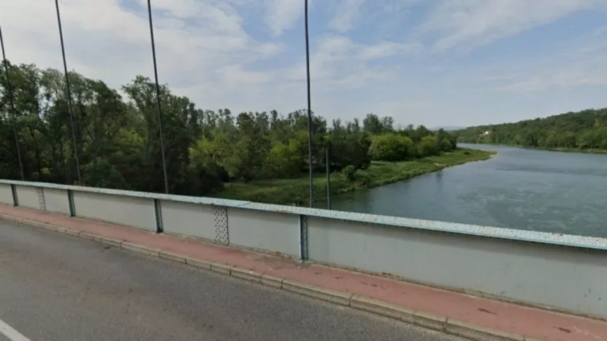 Pont de Vernaison : des contrôles de gendarmerie renforcés avant une mise en sens unique