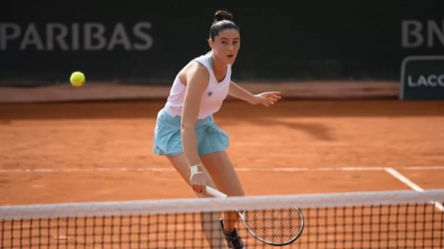 Roland-Garros : la jeune lyonnaise Elsa Jacquemot éliminée dès le premier tour
