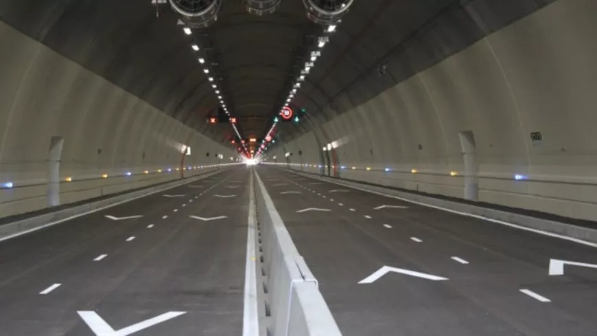 Le tunnel de la Croix-Rousse coup&eacute; &agrave; la circulation &agrave; cause d'un accident