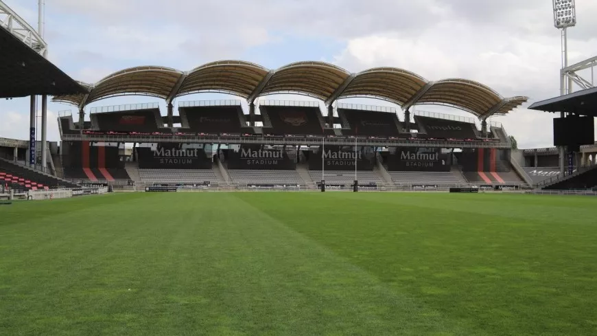 LOU Rugby : la pelouse du Matmut Stadium de Gerland est à vendre !