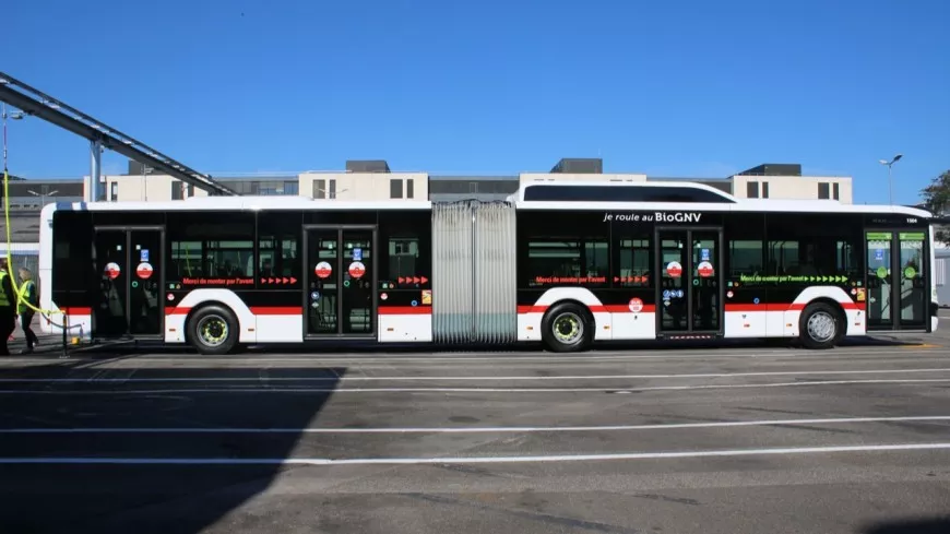 Les premiers bus au BioGNV déployés lundi dans la Métropole de Lyon
