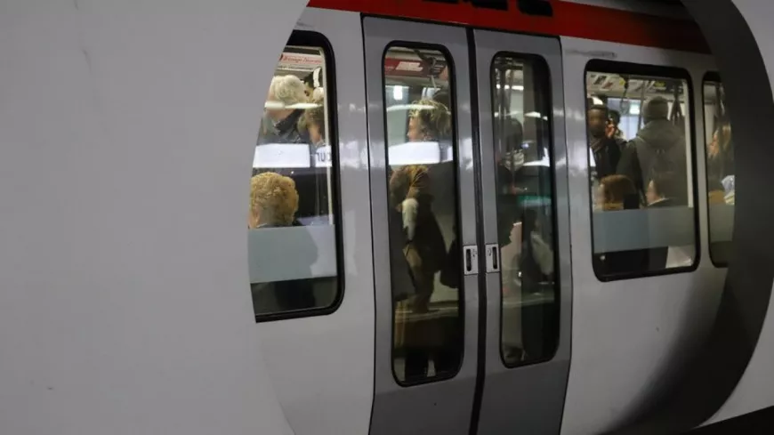 Lyon : un colis suspect perturbe la circulation du métro D