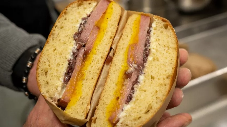 Le Sandwich lyonnais, imaginé par Karadoc et cuisiné par Grégory Cuilleron, sera proposé au Groupama Stadium de l'OL