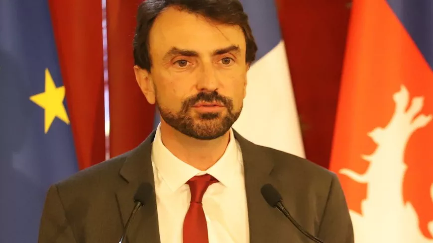 Présidentielle : le maire de Lyon Grégory Doucet se "met à la disposition" de Yannick Jadot