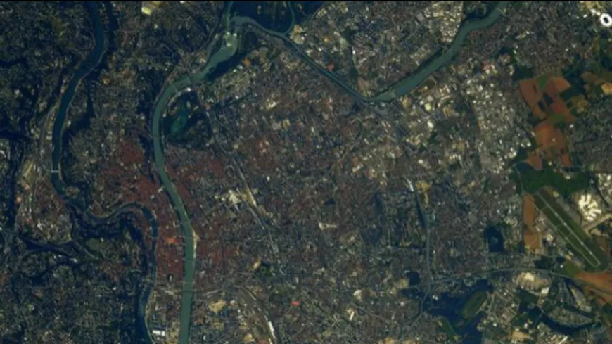 Thomas Pesquet publie deux nouvelles photos de Lyon depuis l'espace