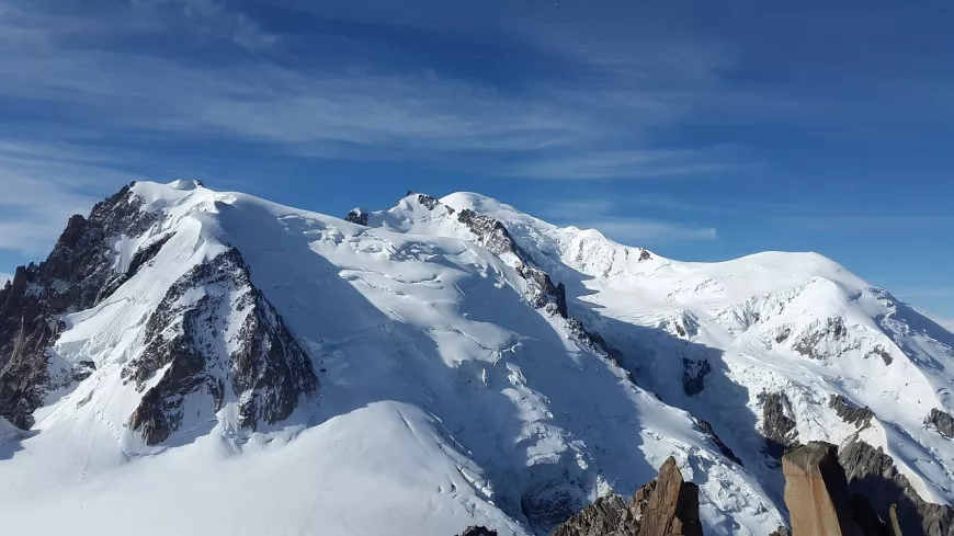 Un jeune alpiniste lyonnais fait une chute mortelle dans le massif du Mont-Blanc