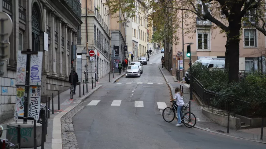 Lyon : un recours de la droite contre la fermeture en partie de la montée Saint-Sébastien