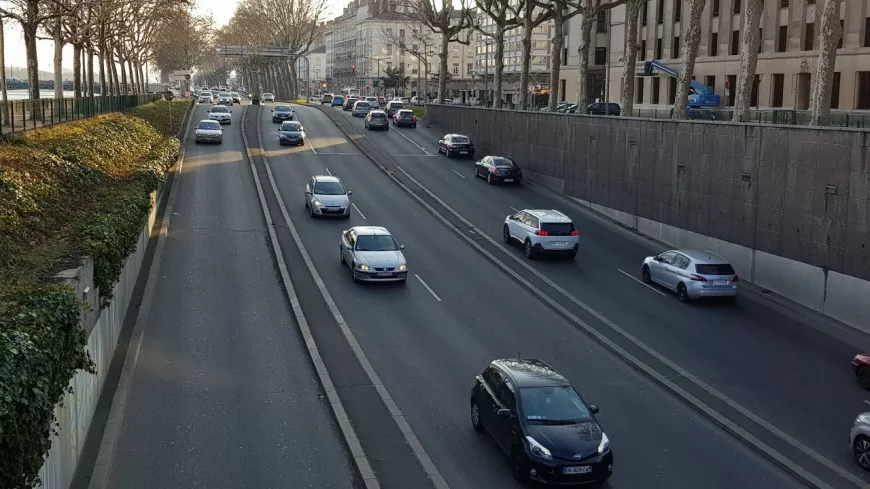 Moins de voitures sur les quais du Rhône et dans le tunnel de la Croix-Rousse : le plan encore flou des écologistes à Lyon