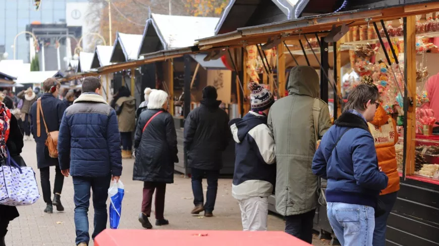 Lyon : le marché de Noël de la place Carnot fait son grand retour