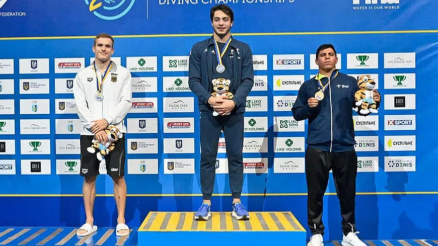 Un Lyonnais devient champion du monde de plongeon !