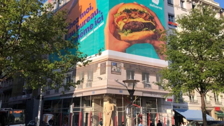 Règlement local de publicité : des collectifs interpellent les élus de la Métropole de Lyon