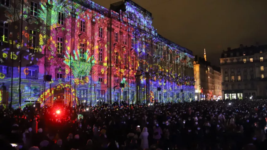Lyon : près de 2 millions de visiteurs recensés pour la Fête des Lumières 2021