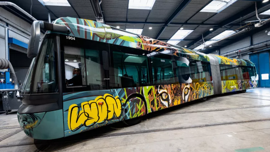Un trolleybus aux couleurs du street-art sillonnera Lyon