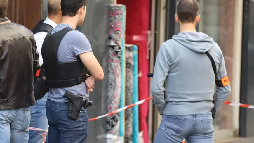 Lyon : une balle tirée dans une porte du 8e arrondissement termine dans un canapé