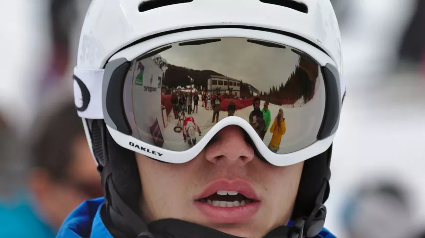 JO de Pékin : le brondillant Sacha Theocharis recalé des qualifications en ski de bosses