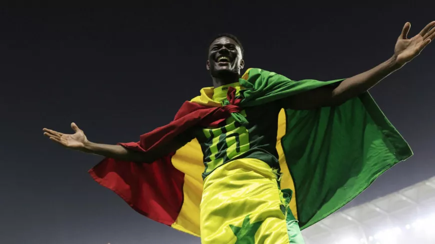 Lyon : des centaines de supporters se réunissent pour fêter la victoire du Sénégal à la CAN