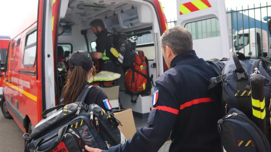 Près de Lyon : sept sapeurs-pompiers du SDMIS partent au secours des victimes ukrainiennes de la guerre