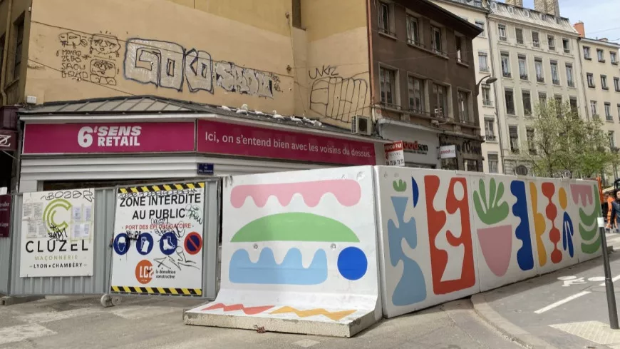 Lyon : création d’une peinture murale pour cacher un immeuble sinistré