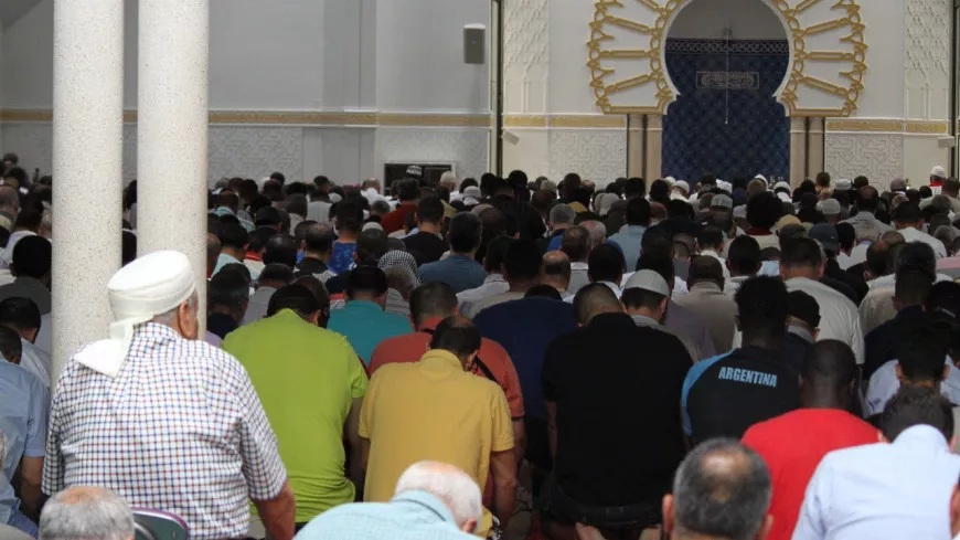 Présidentielle : le Conseil des Mosquées du Rhône appelle à faire obstacle à ceux qui veulent "bouter hors de France" les musulmans