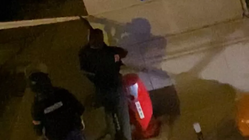 Lyon : vaste opération de police pour un homme qui hurlait "Allah Akbar" depuis son logement