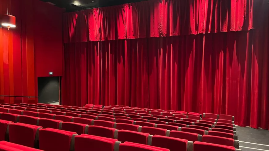 Près de Lyon : le Théâtre à l'Ouest ouvre ses portes ce vendredi soir sur le site d'OL Vallée