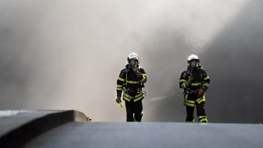 Lyon : un incendie de maison provoque d'importantes fumées