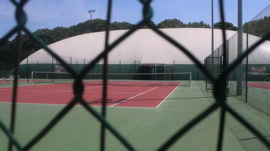 Lyon Sport Métropole : quand le match de tennis vire à l’affrontement judiciaire