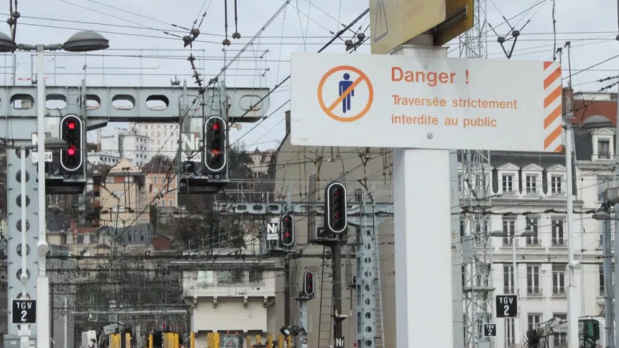 Lyon : un homme meurt électrocuté à la gare Part-Dieu