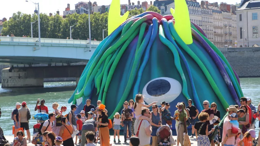 Festival Entre Rhône et Saône : Pierre Oliver (LR) critique la première édition de l'évènement à Lyon